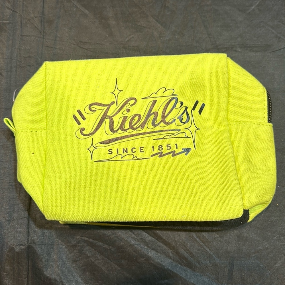 New Kiehl's EAST VILLAGE NYC Makeup Light Green Toiletry Bag